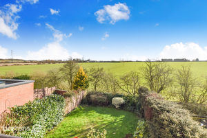 Photo 17- click for photo gallery